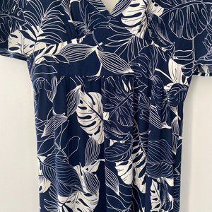 Lulu's Savanna Navy Blue Floral Print Maxi Dress (Small)